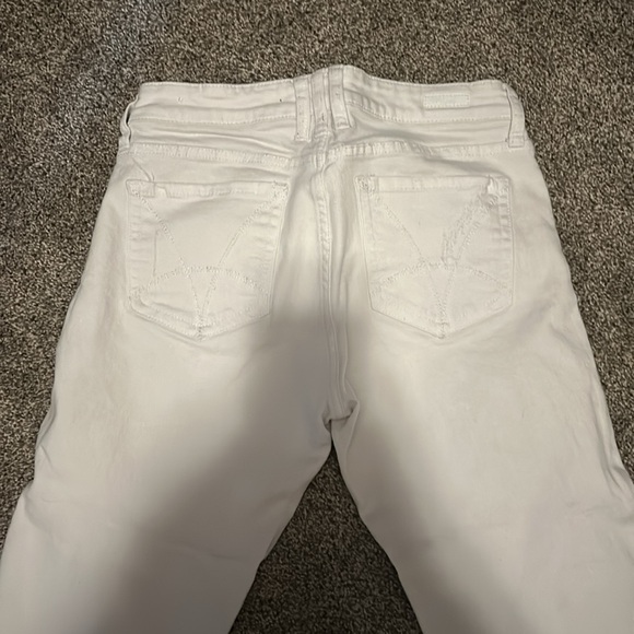 White Jean - Picture 4 of 4